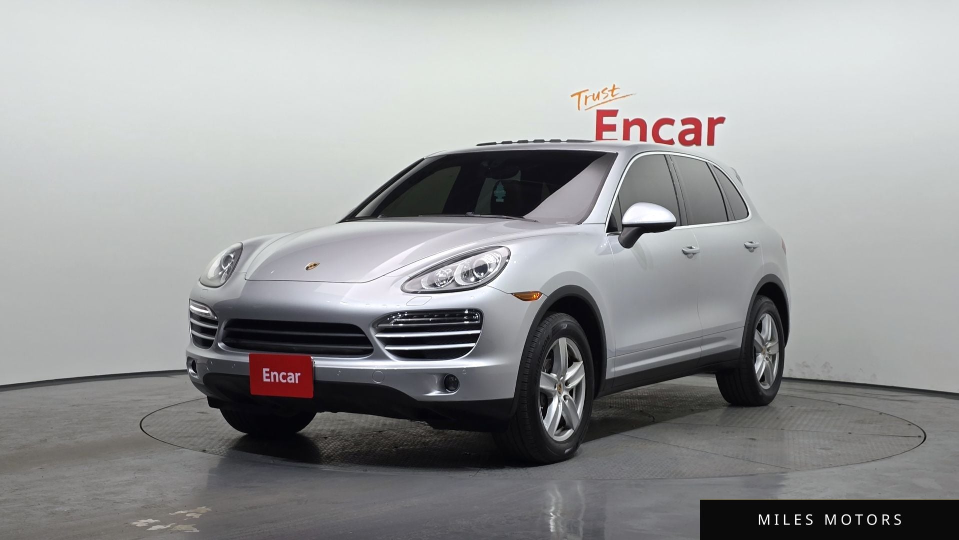 Porsche Cayenne 2014 — фото 1 из 12