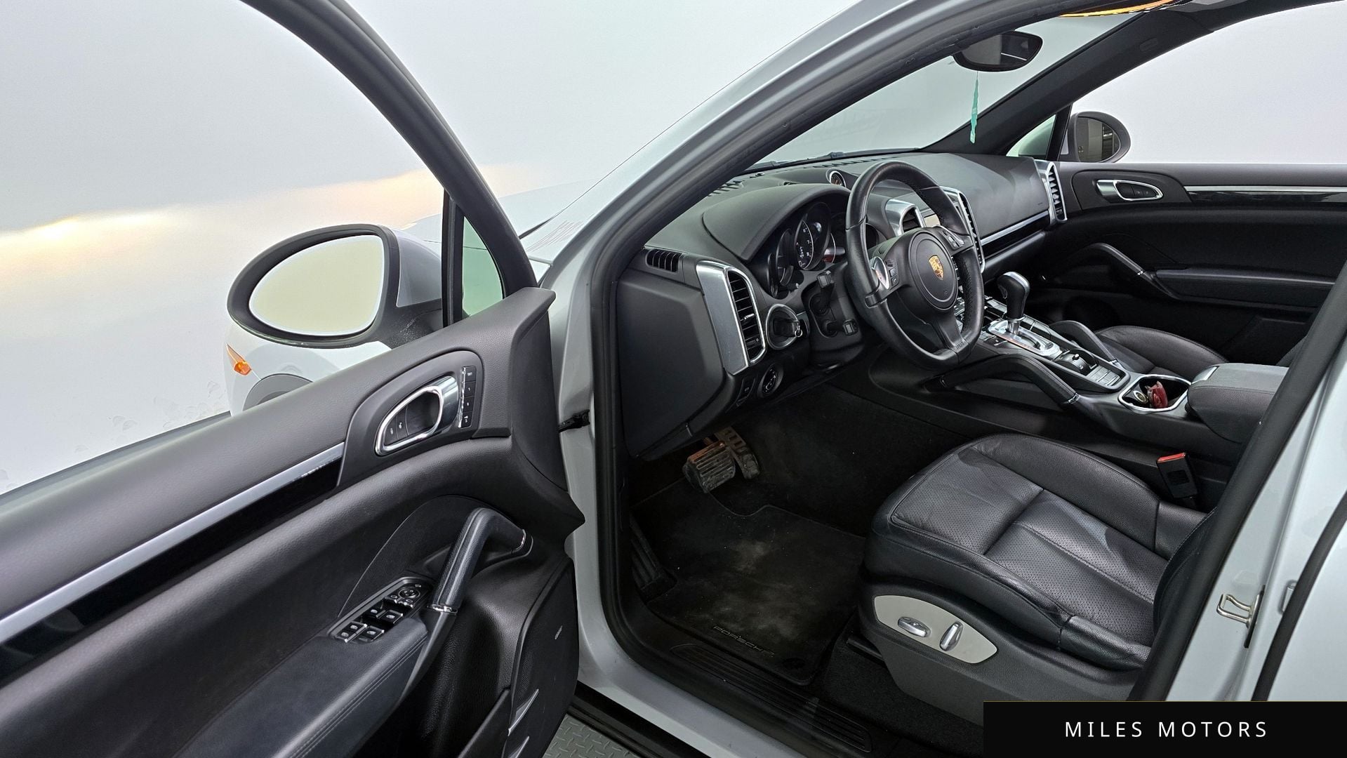 Porsche Cayenne 2014 — миниатюра 10