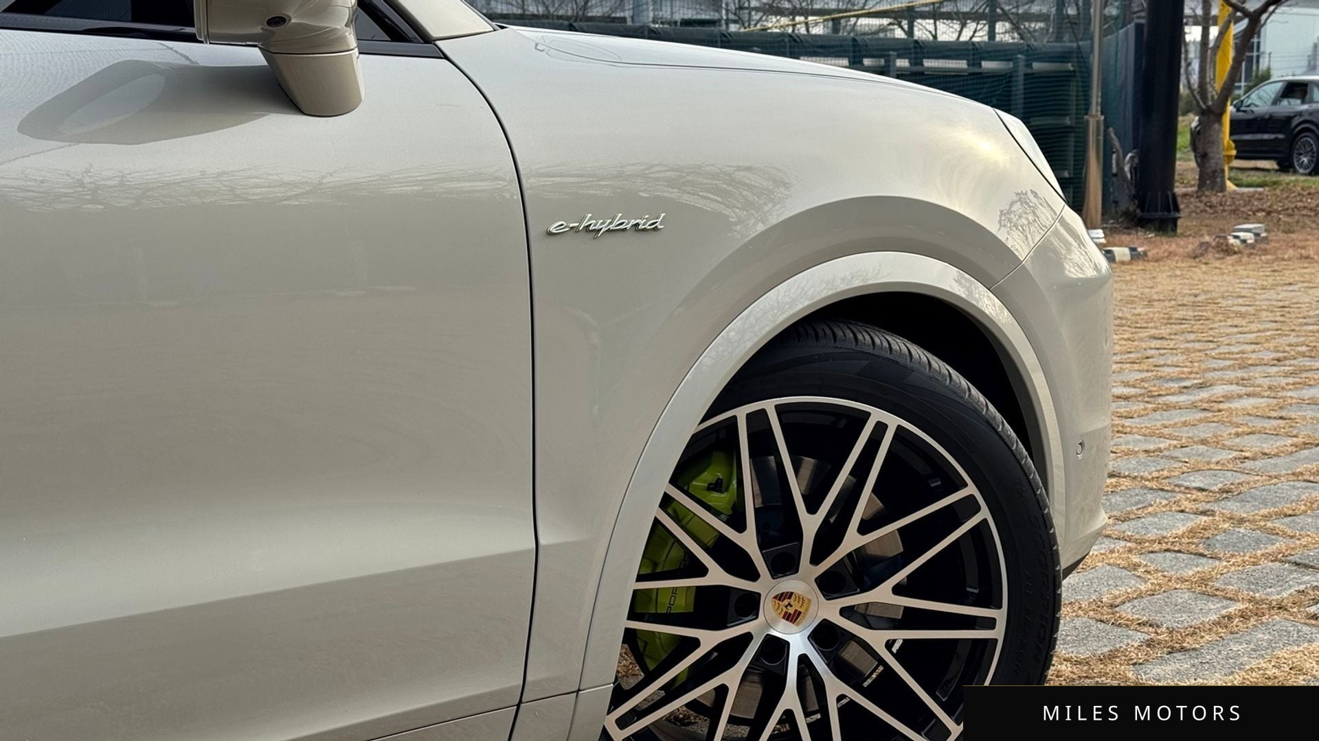 Porsche Cayenne 2024 — миниатюра 5