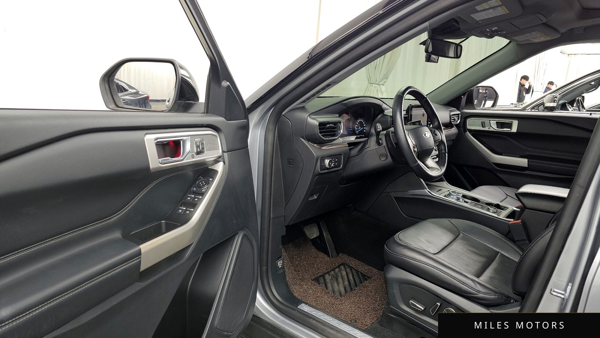 Ford Explorer 2020 — миниатюра 10
