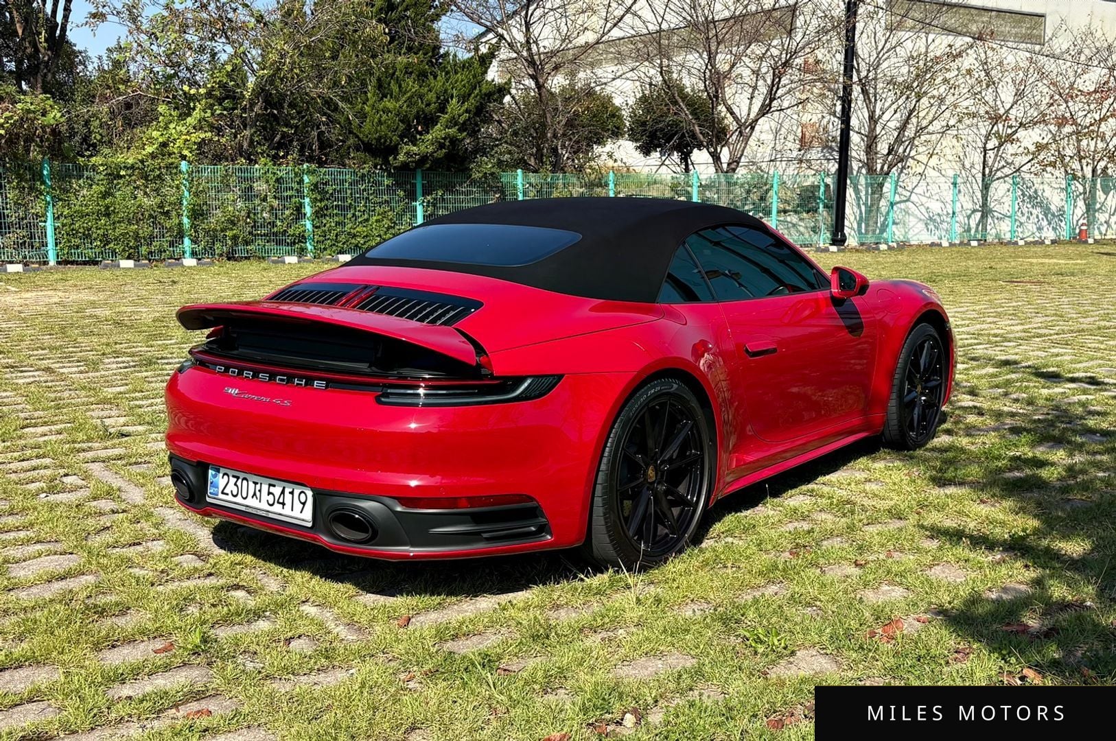 Porsche 911 (992) 2020 — миниатюра 8
