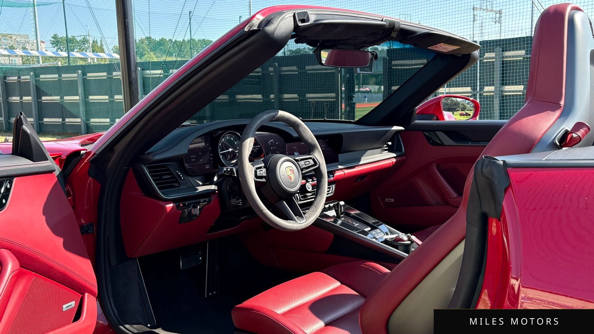 Porsche 911 (992) 2020 — миниатюра 11