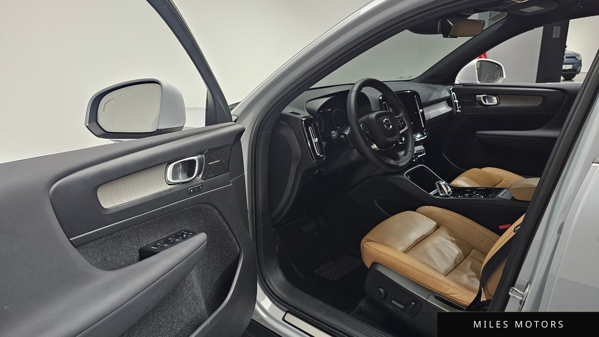 Volvo XC40 2022 — миниатюра 11