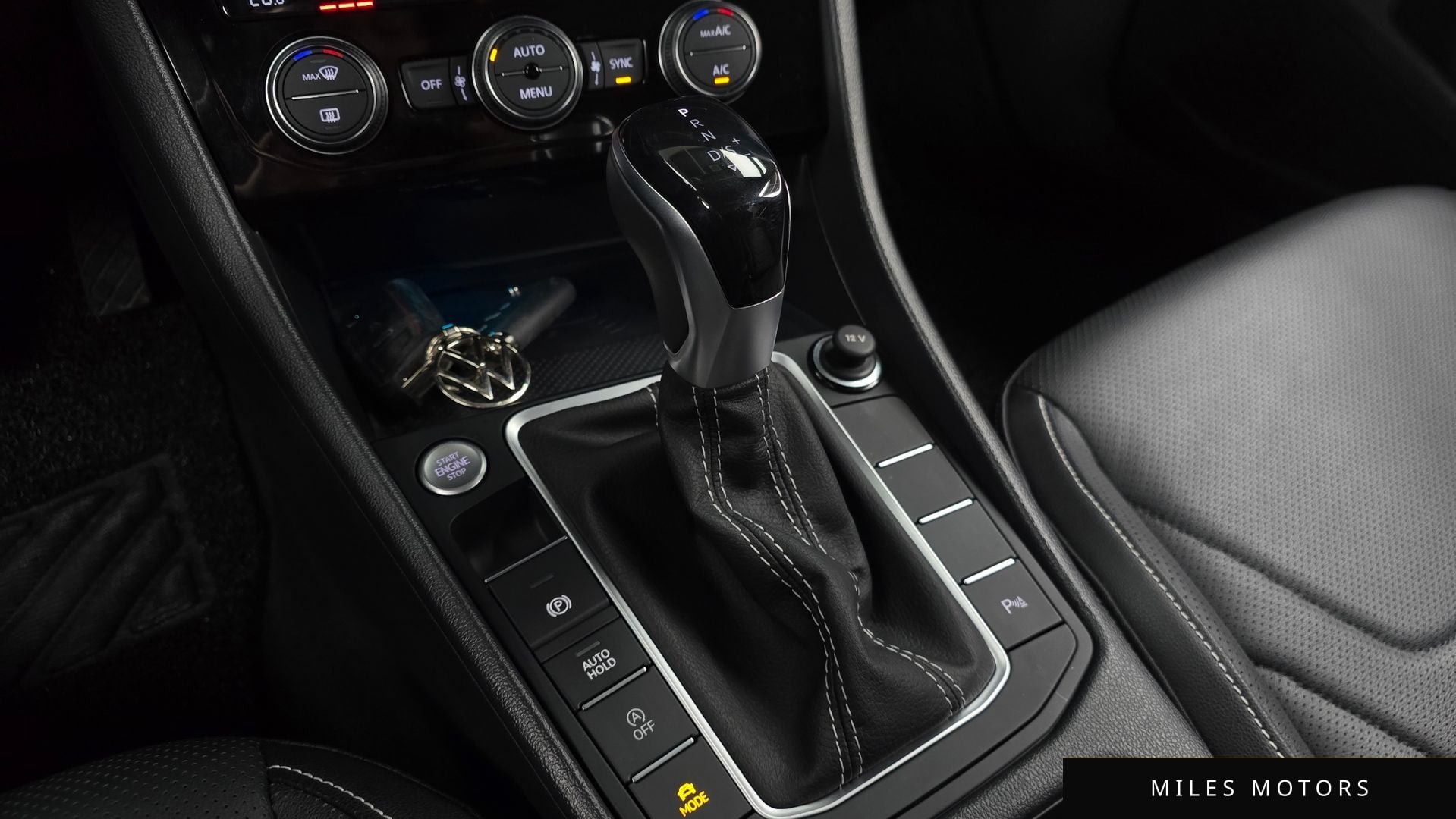 Volkswagen Jetta 2024 — миниатюра 9