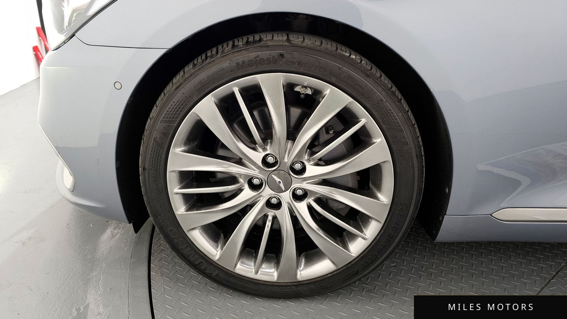 Genesis G80 2017 — миниатюра 7