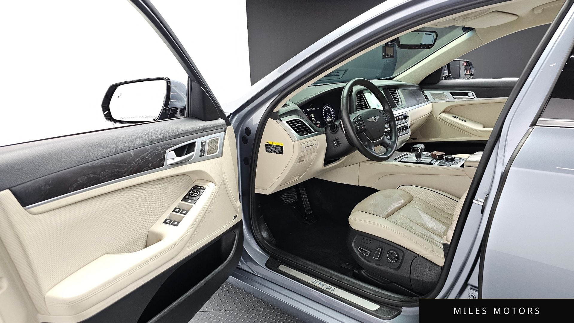 Genesis G80 2017 — миниатюра 11