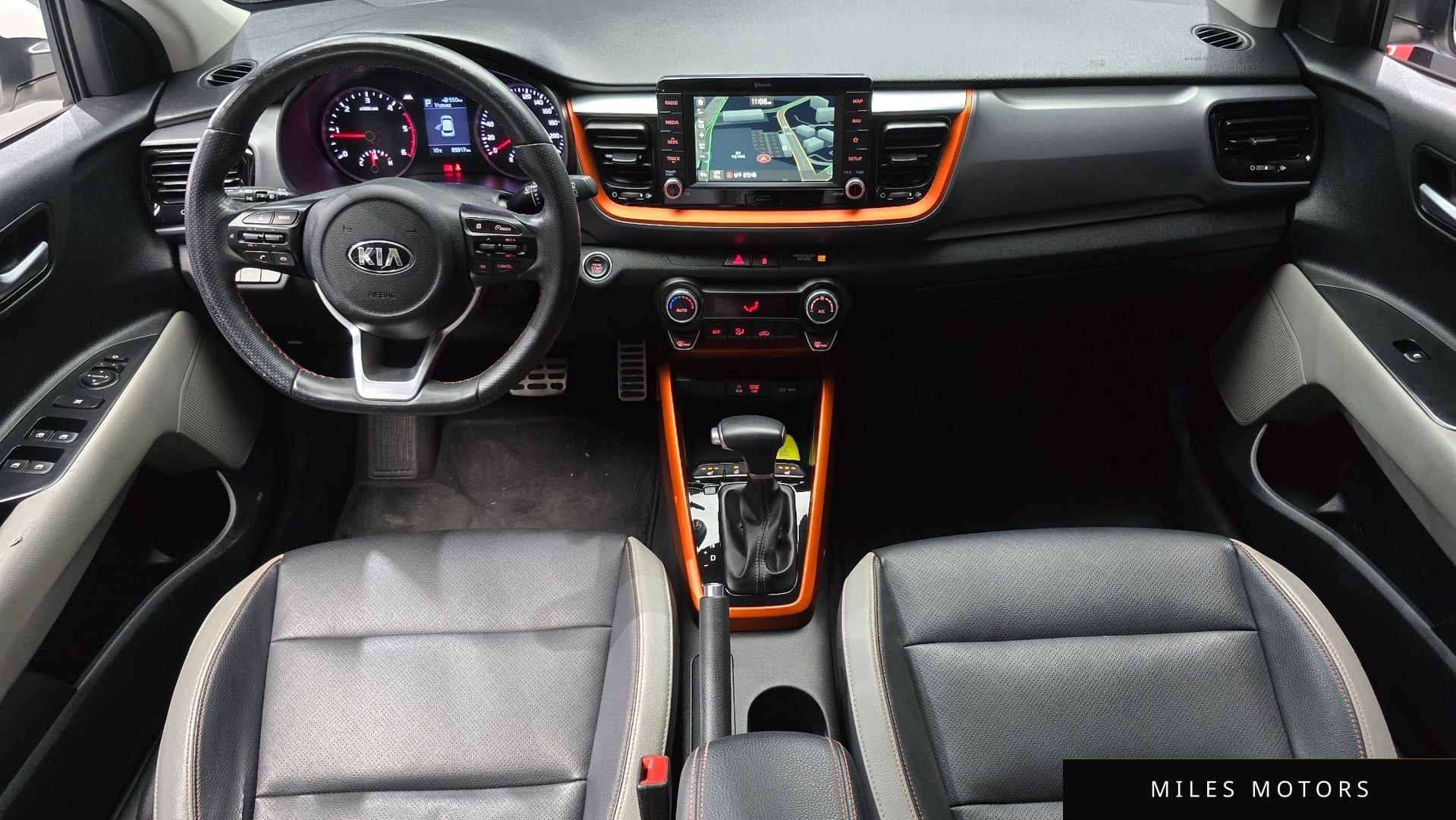 Kia 스토닉 2018 — миниатюра 7