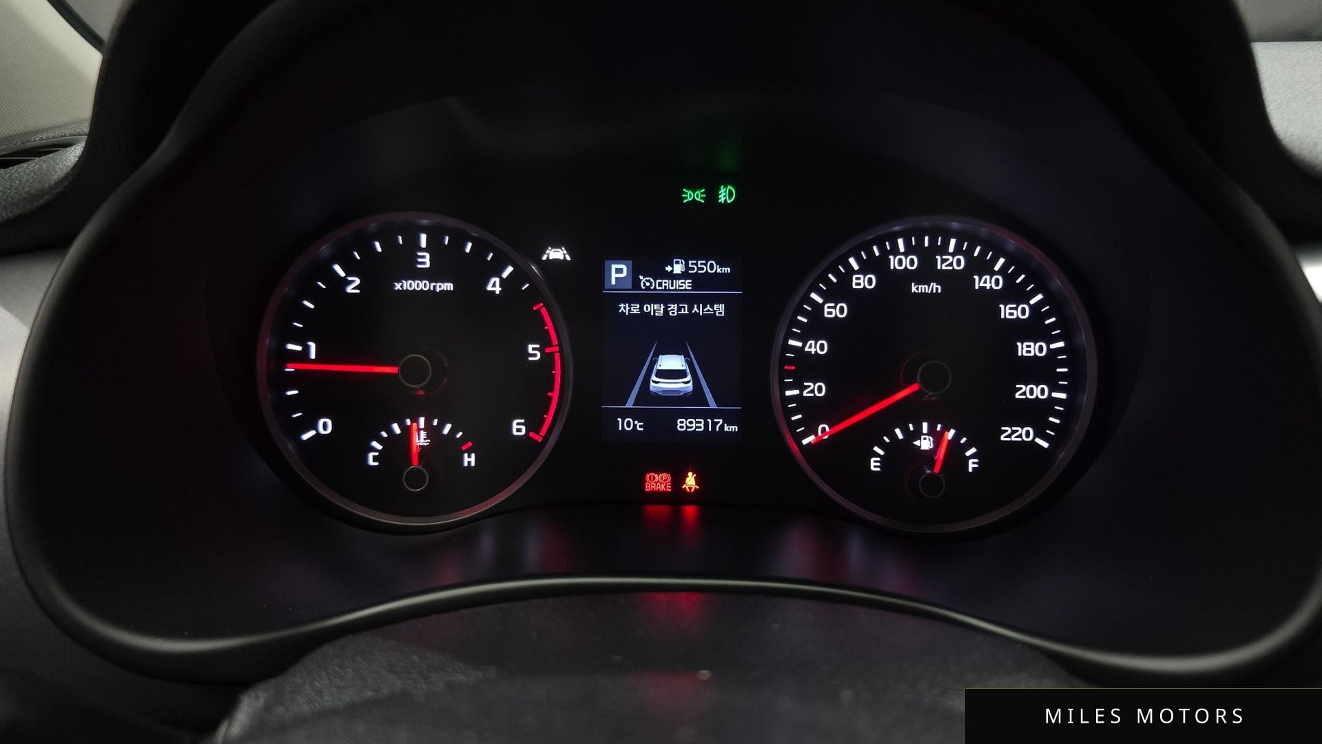 Kia 스토닉 2018 — миниатюра 8