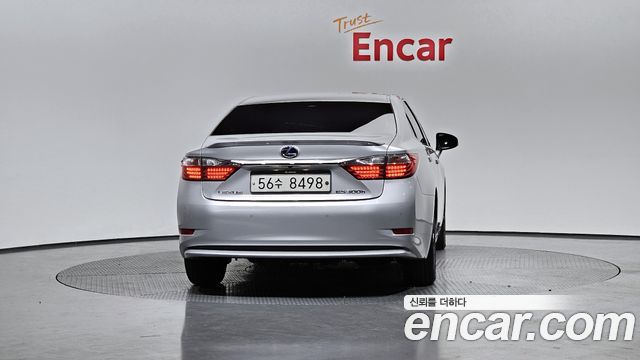 Лексус ES300h 2013 — миниатюра 4