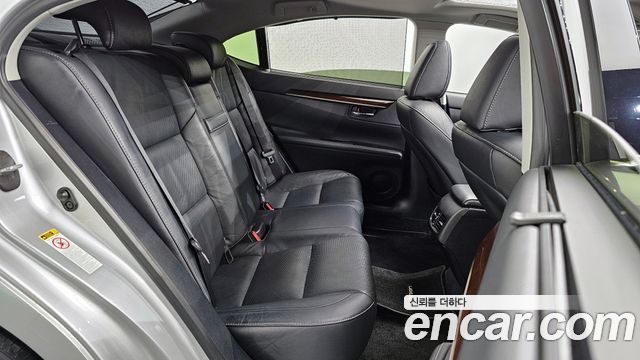 Лексус ES300h 2013 — миниатюра 12