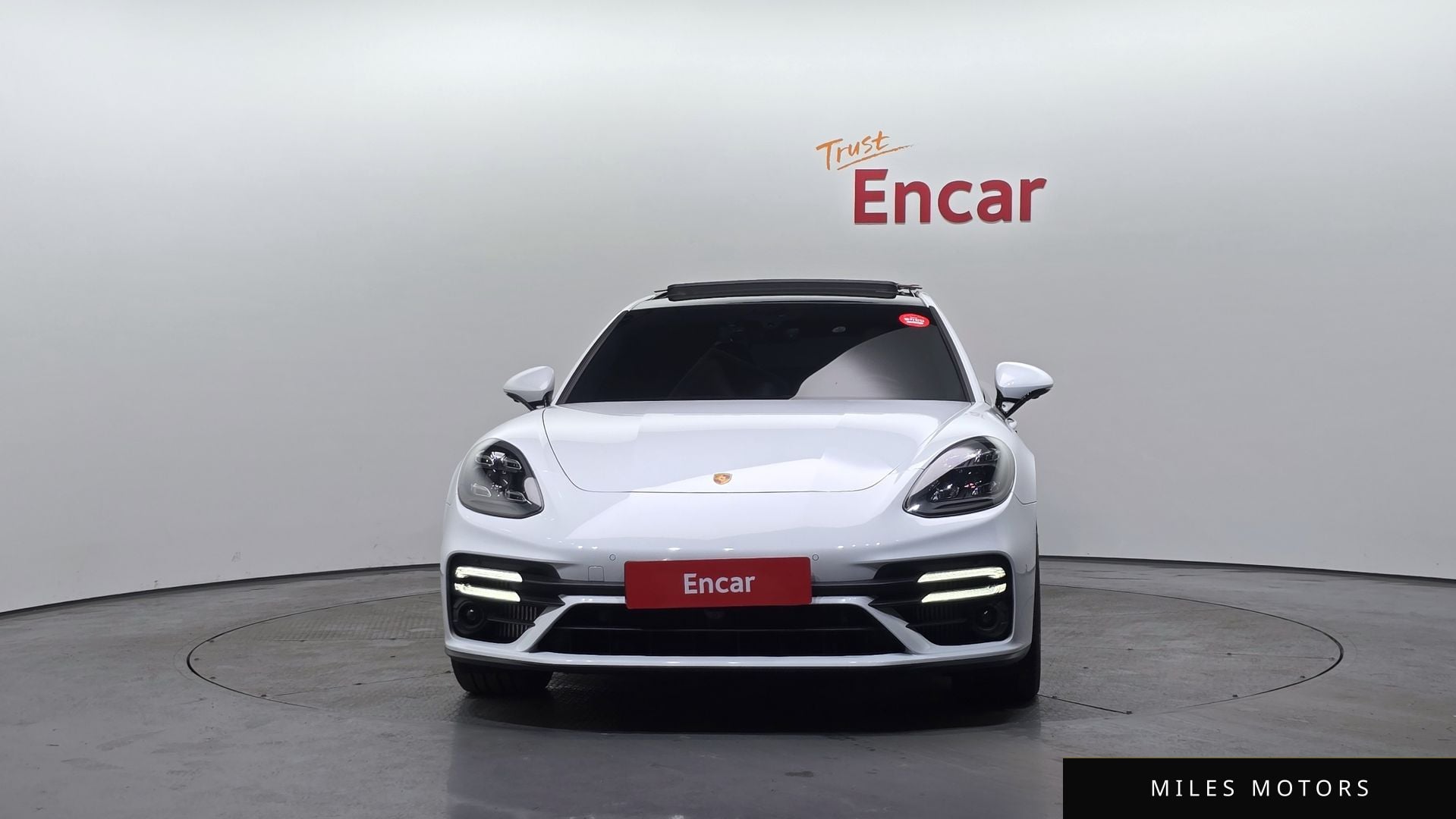 Porsche Panamera 2022 — миниатюра 3