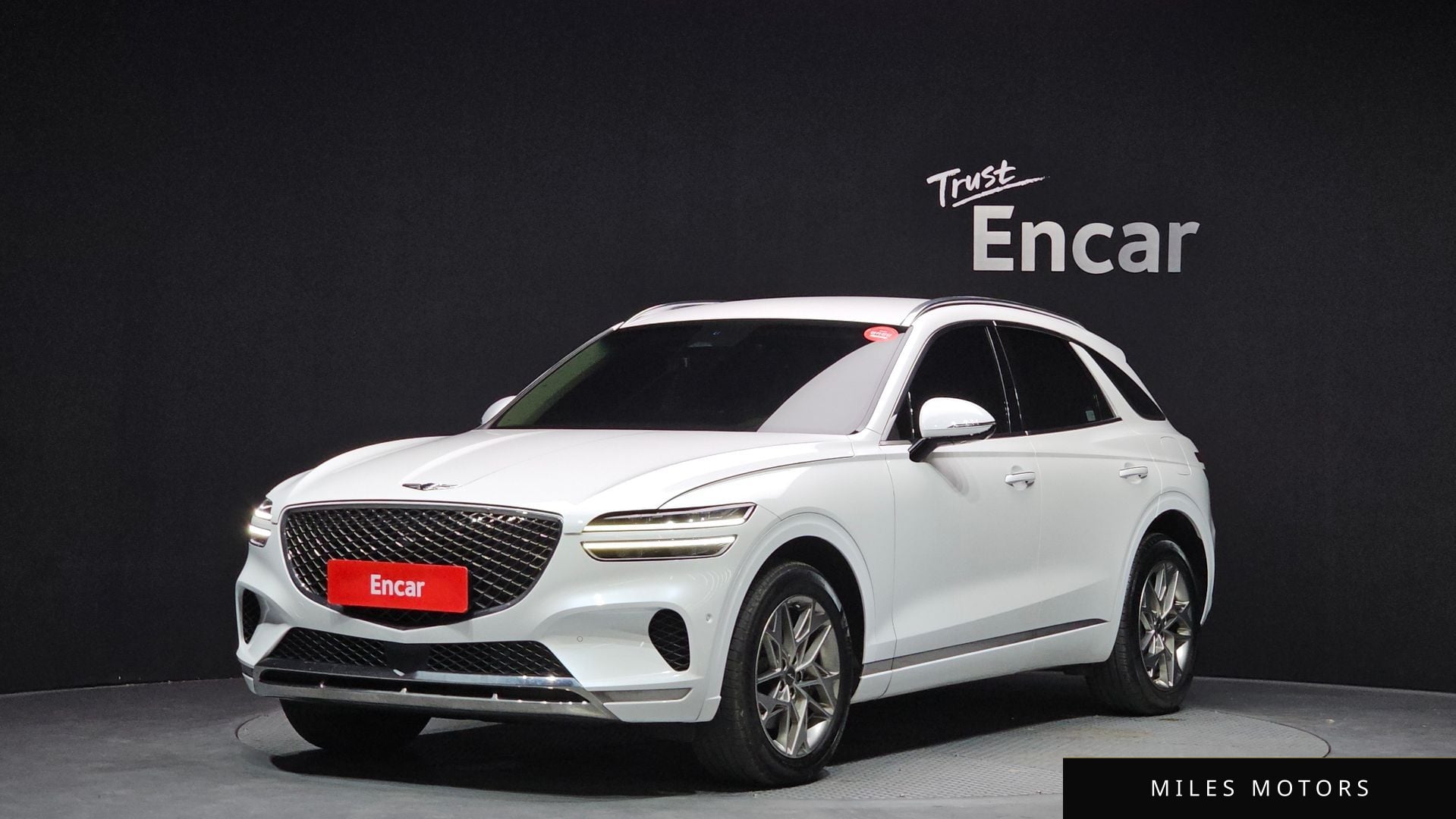 Genesis GV70 2022 — фото 1 из 12