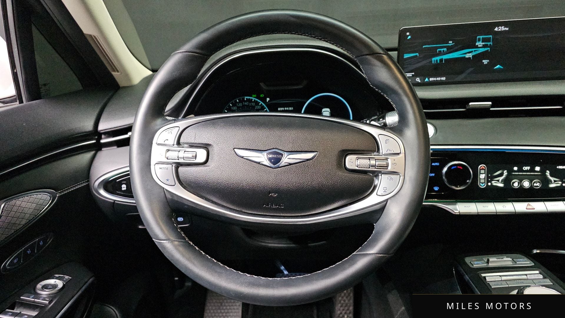 Genesis GV70 2022 — миниатюра 11