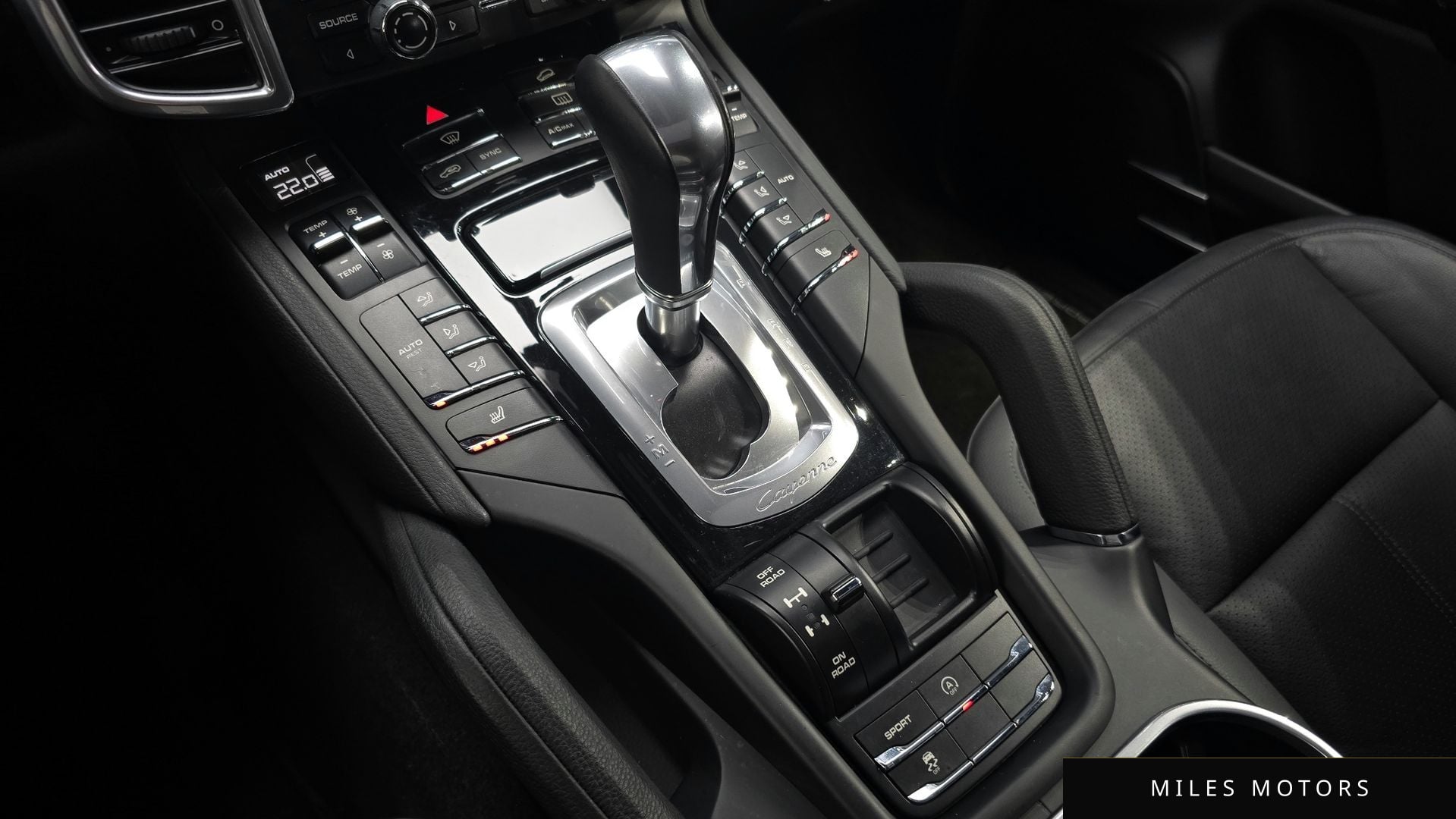 Porsche Cayenne 2014 — миниатюра 9