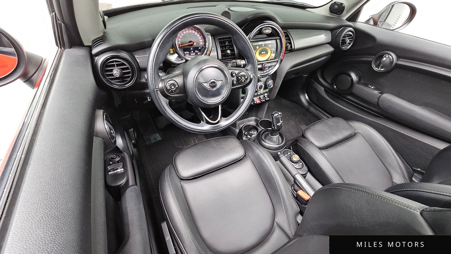 MINI Cooper D 2018 — миниатюра 7
