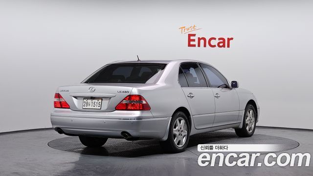 Лексус LS430 2004 — миниатюра 2