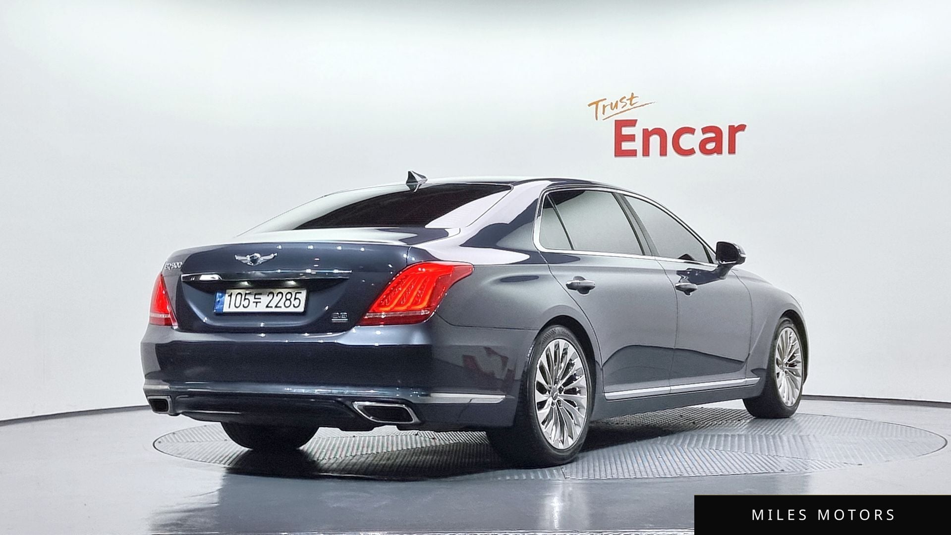 Genesis EQ900 2016 — миниатюра 2
