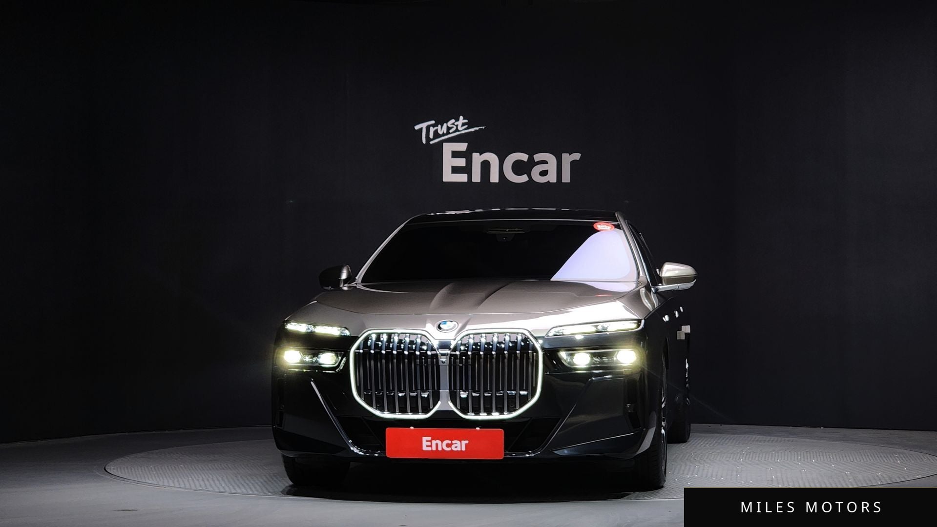 BMW 7시리즈 (G70) 2024 — миниатюра 3