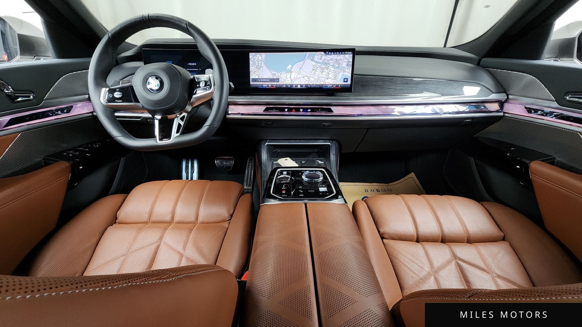 BMW 7시리즈 (G70) 2024 — миниатюра 7