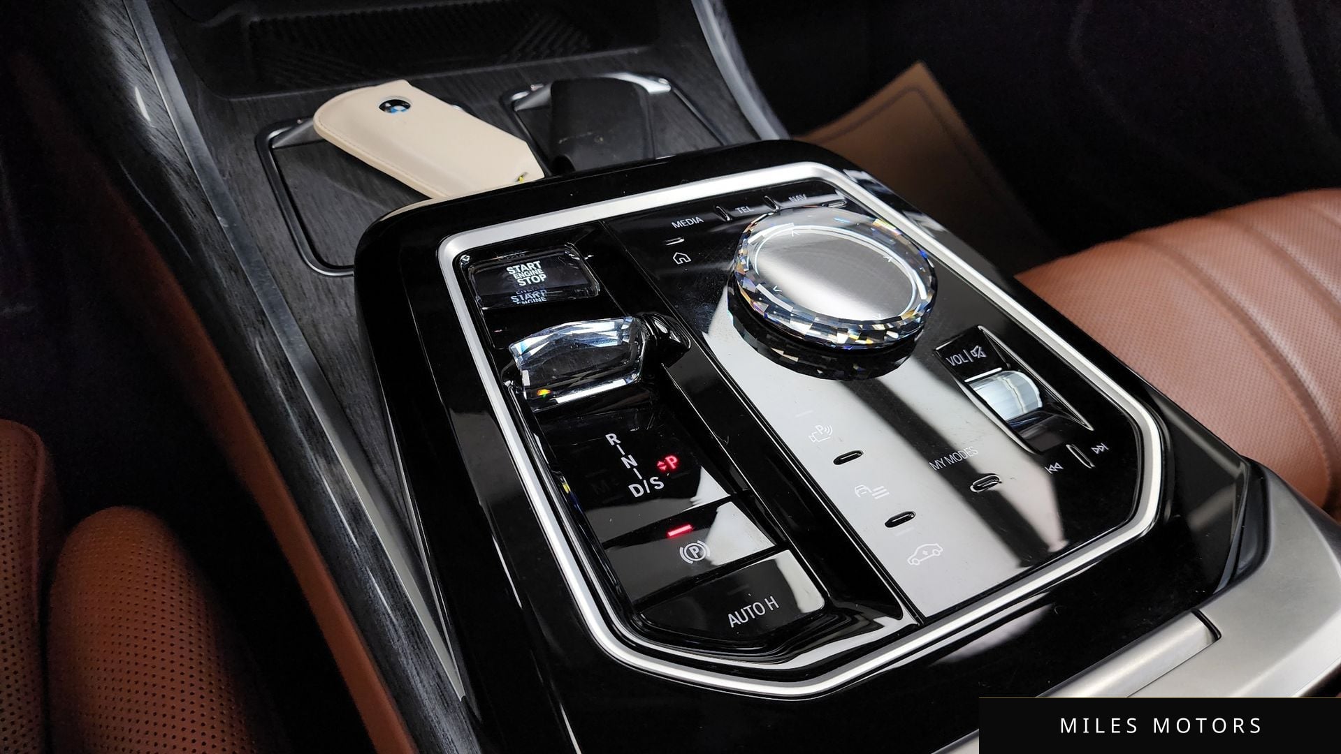 BMW 7시리즈 (G70) 2024 — миниатюра 9