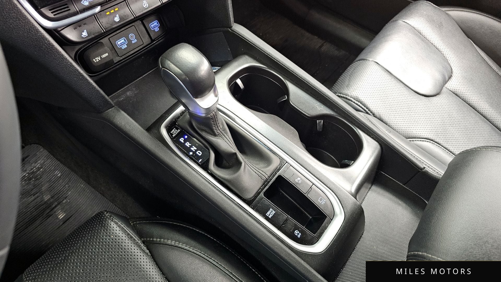 Hyundai Santafe 2019 — миниатюра 9