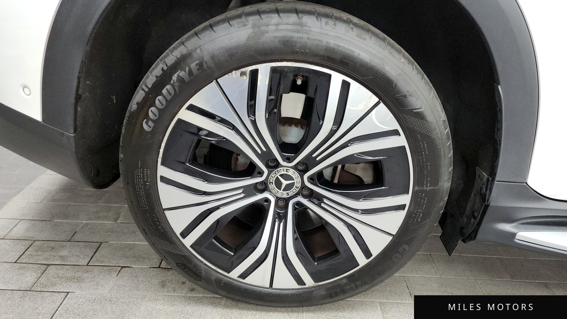 Mercedes-Benz EQE SUV X294 2023 — миниатюра 5