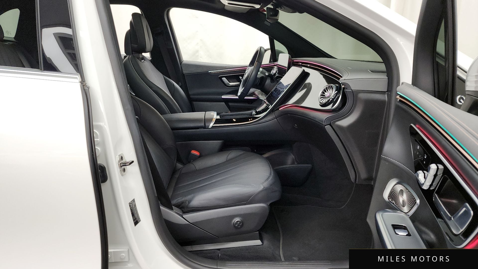 Mercedes-Benz EQE SUV X294 2023 — миниатюра 11