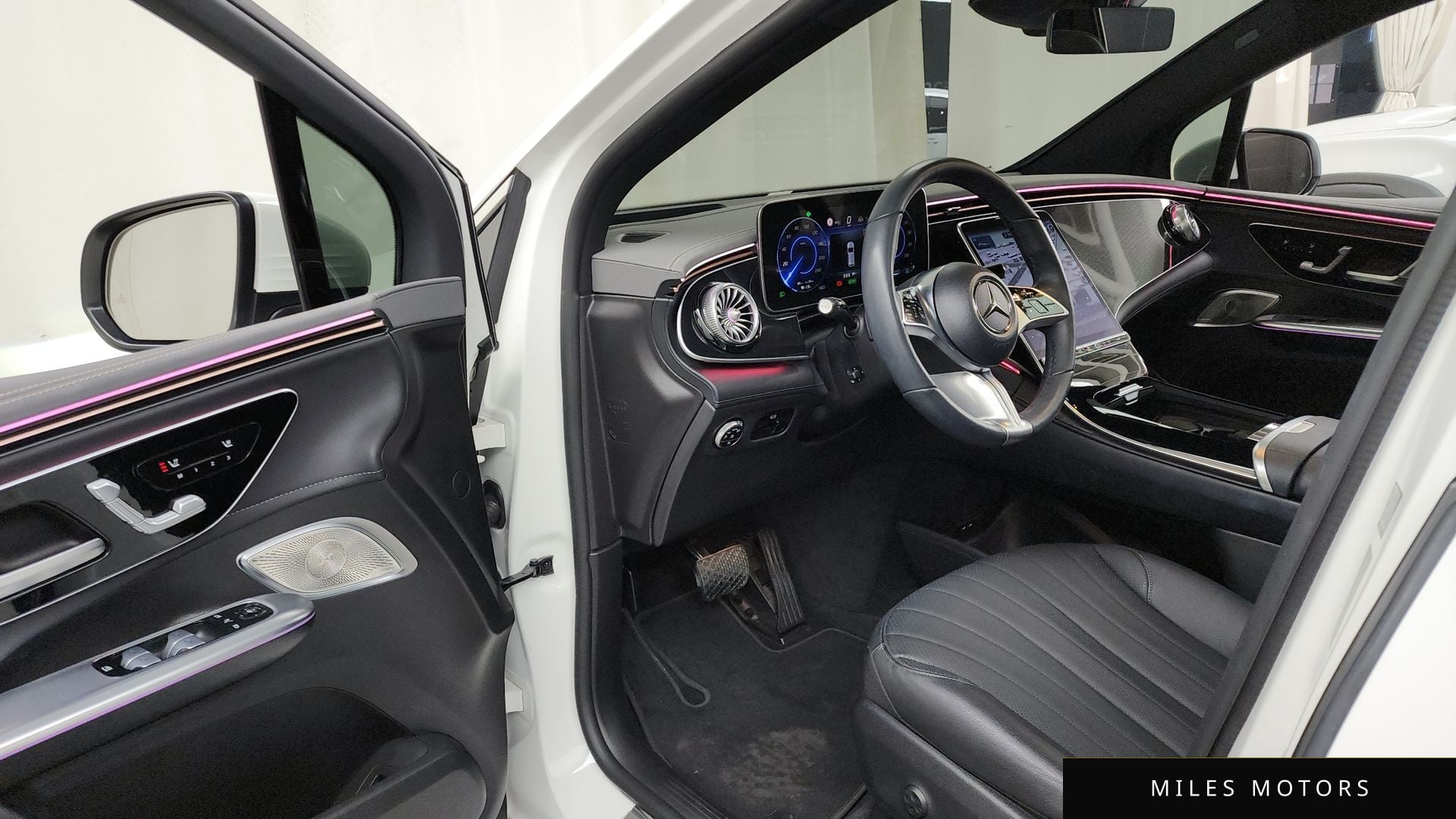 Mercedes-Benz EQE SUV X294 2023 — миниатюра 12
