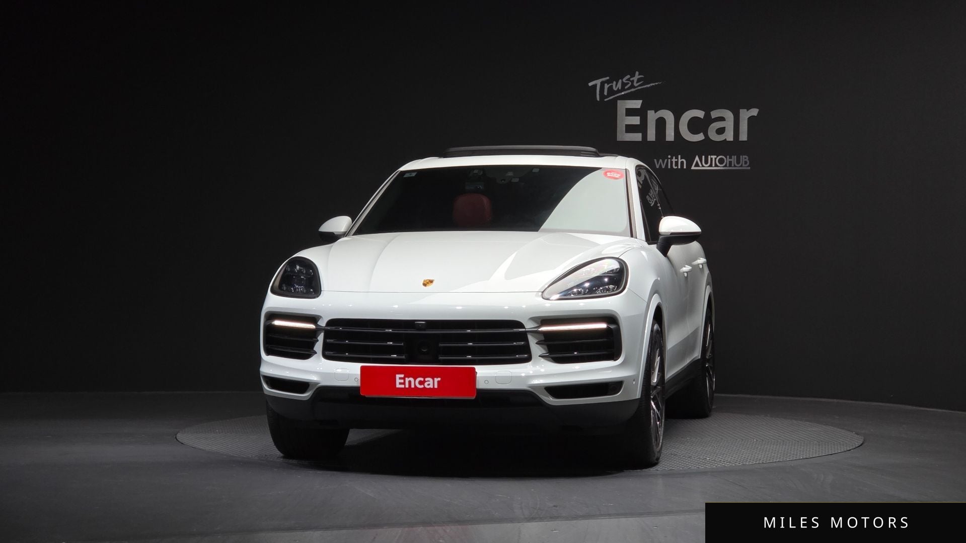 Porsche Cayenne 2022 — миниатюра 3