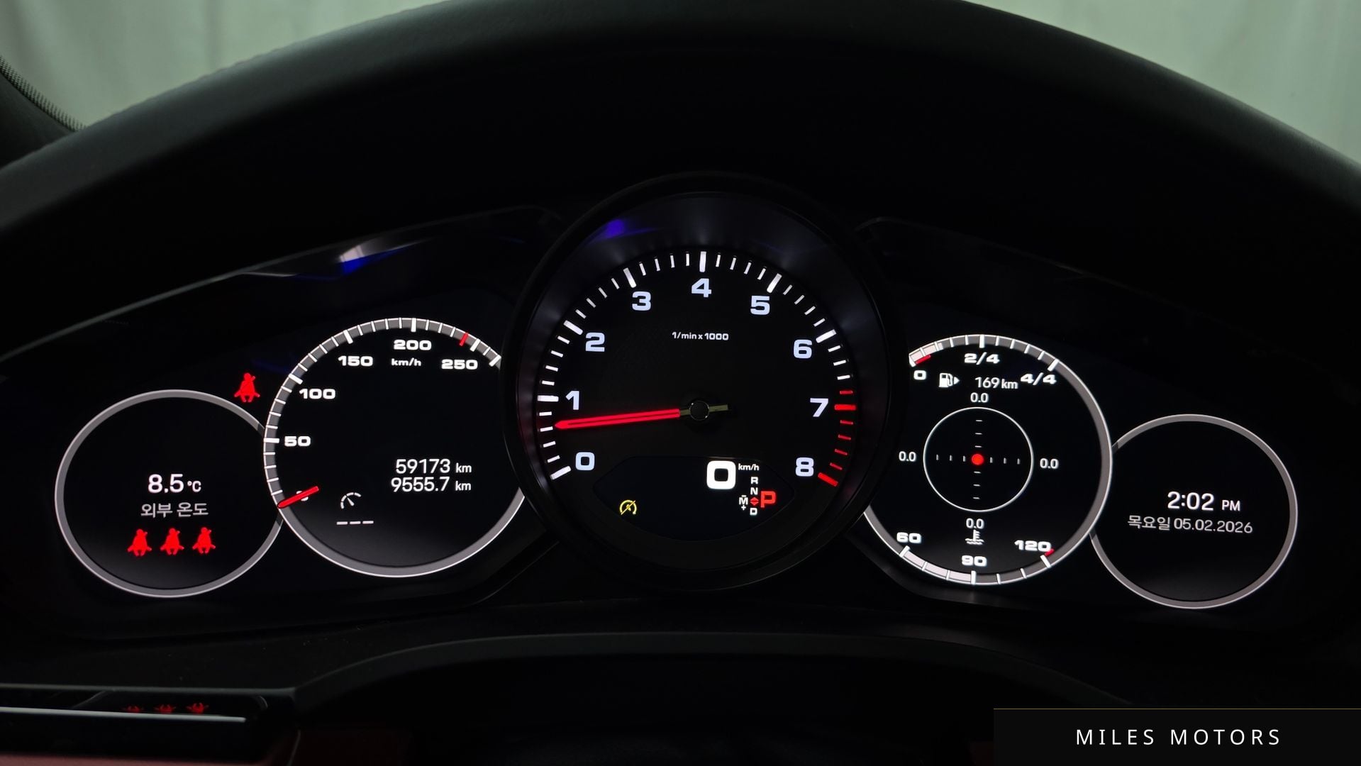 Porsche Cayenne 2022 — миниатюра 8