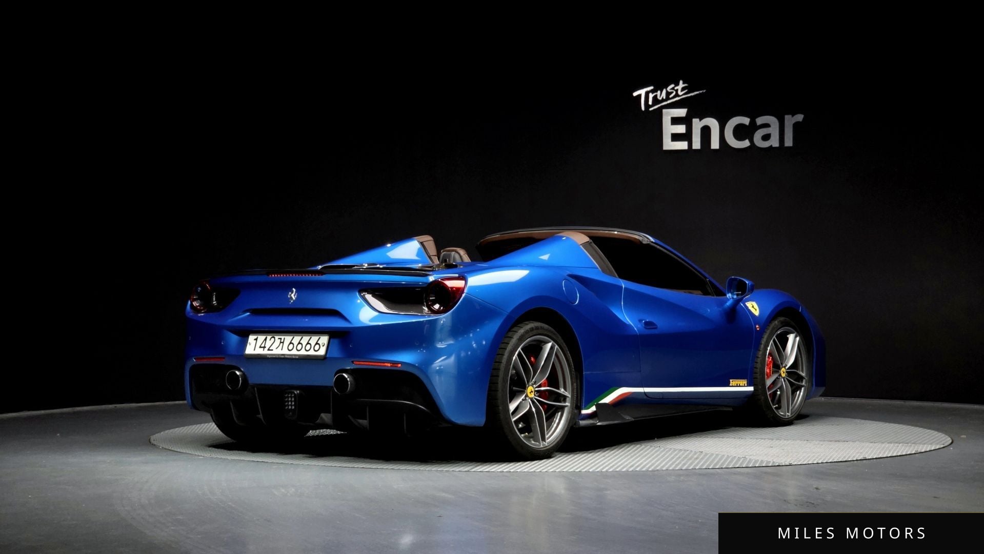 Ferrari 488 스파이더 2017 — миниатюра 2