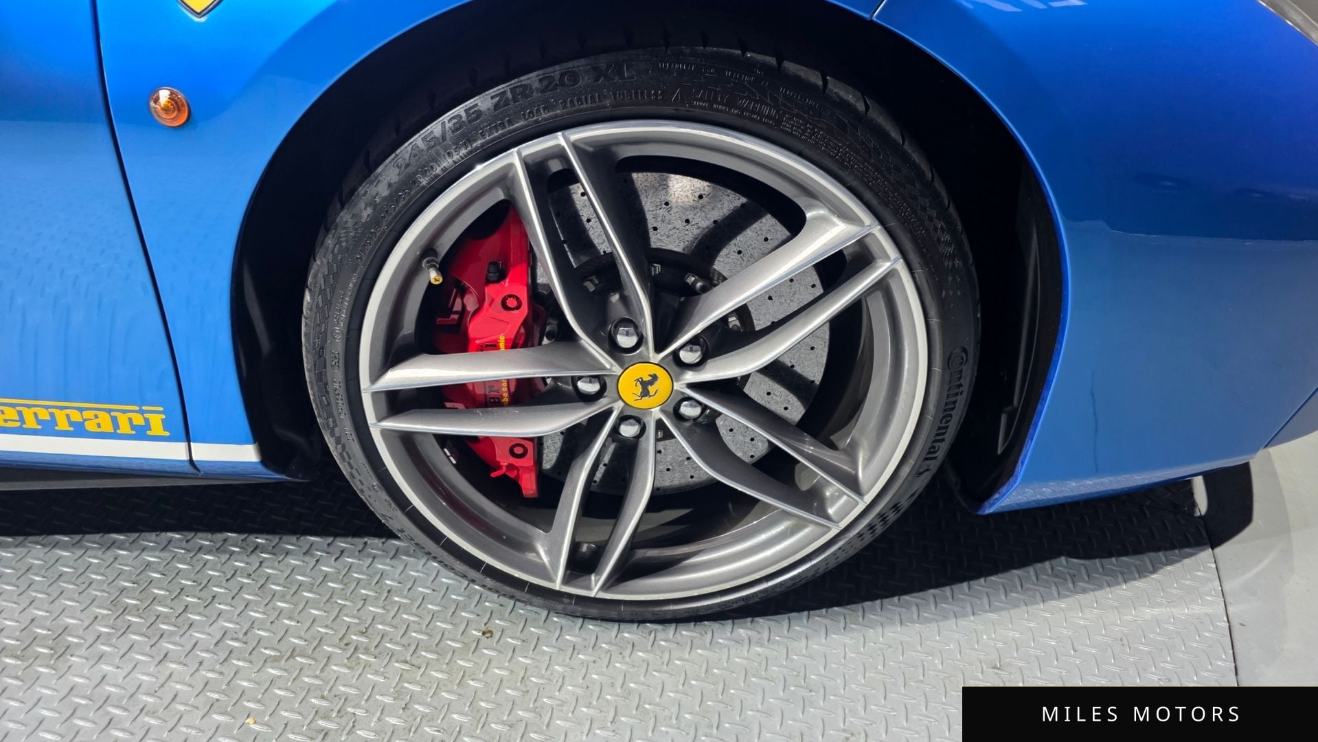 Ferrari 488 스파이더 2017 — миниатюра 5