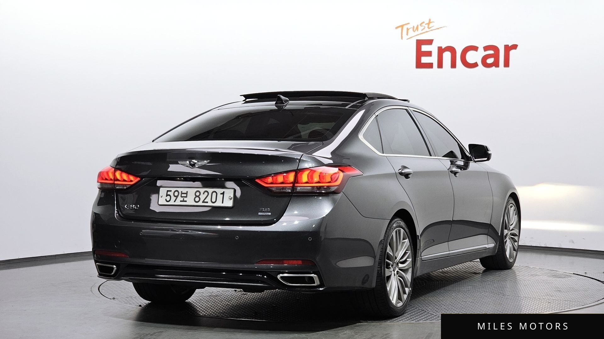Genesis G80 2017 — миниатюра 2