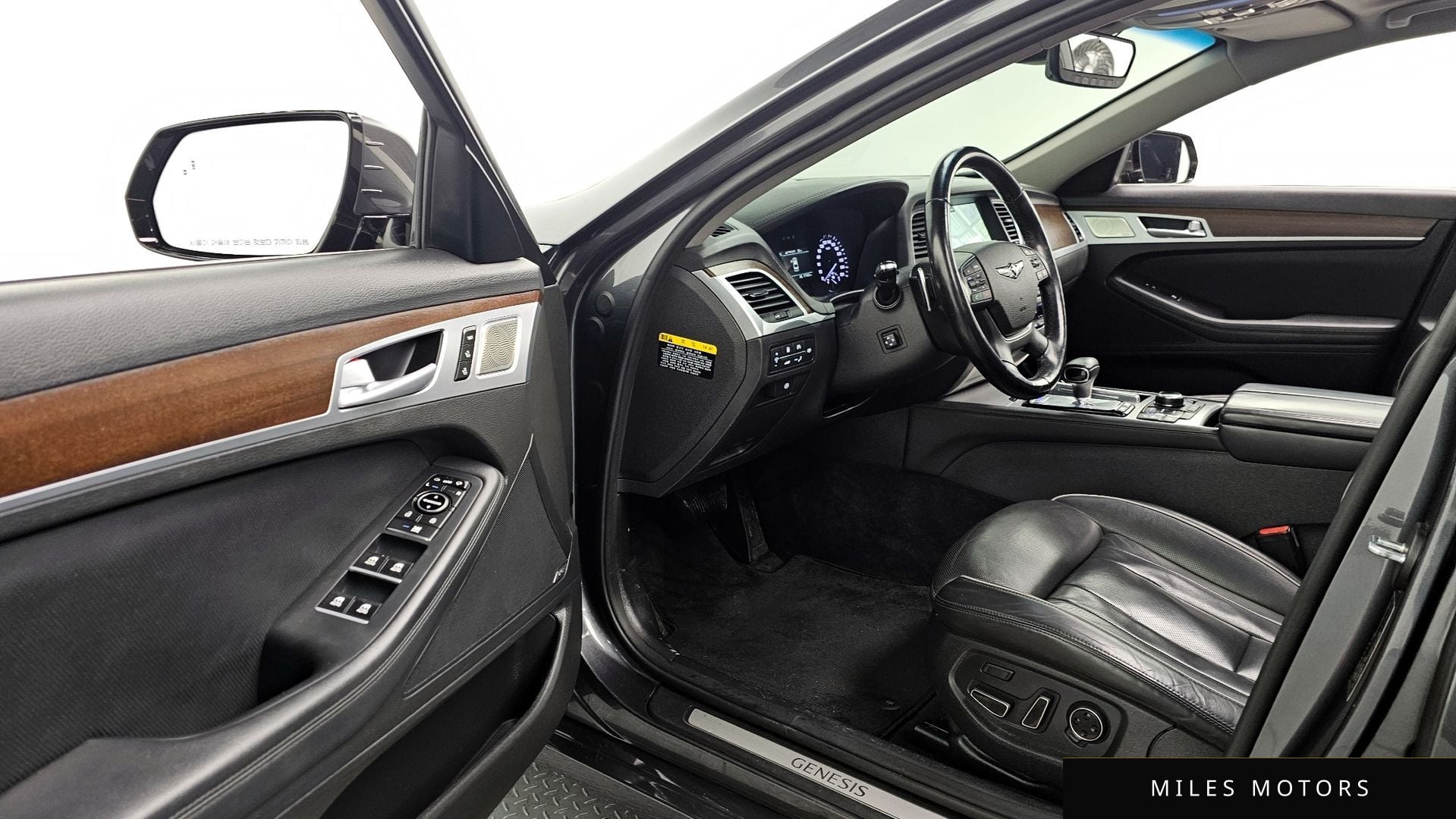 Genesis G80 2017 — миниатюра 10