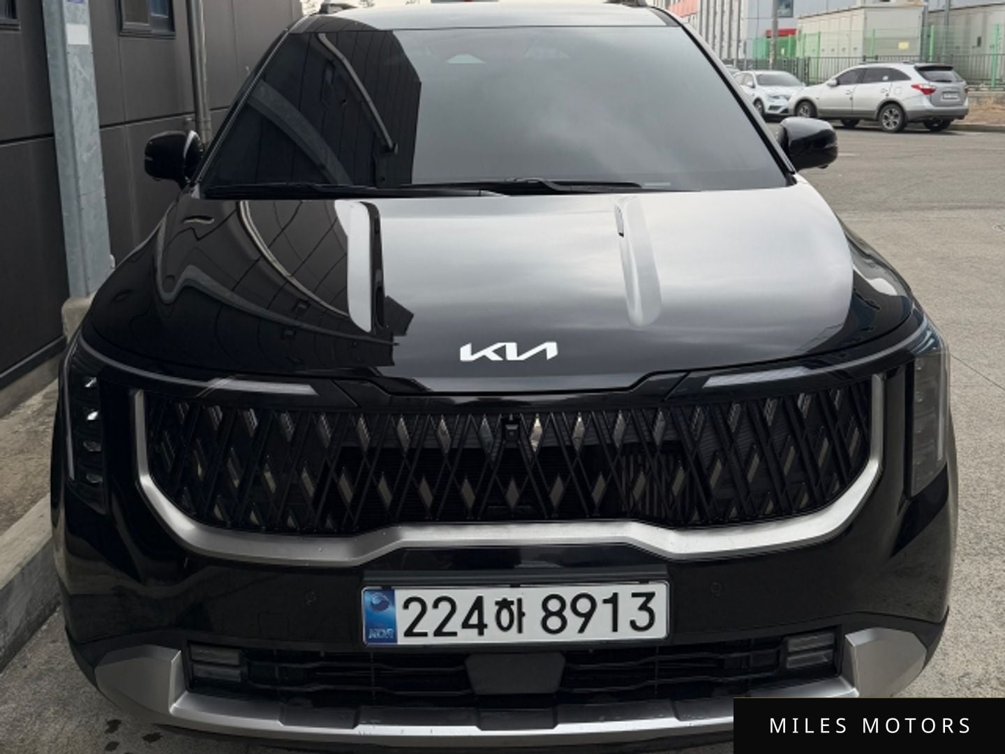 Kia Canival 2025 — фото 1 из 10