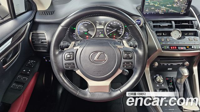 Лексус NX300h 2021 — миниатюра 13