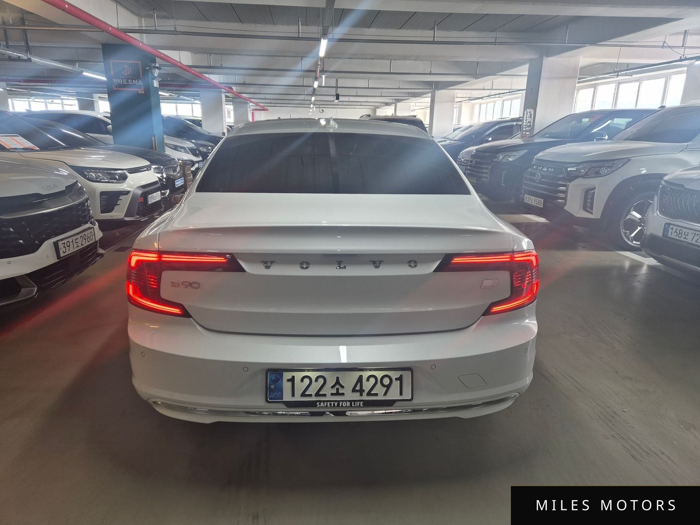 Volvo S90 2021 — миниатюра 4