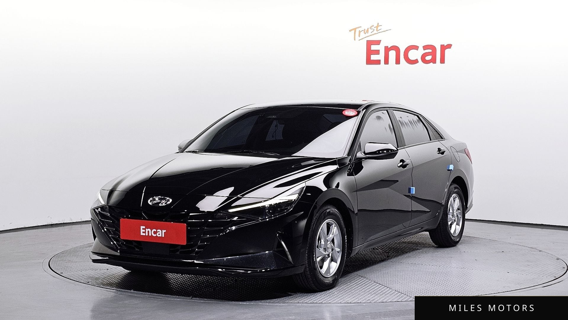 Hyundai AVANTE 2021 — фото 1 из 12