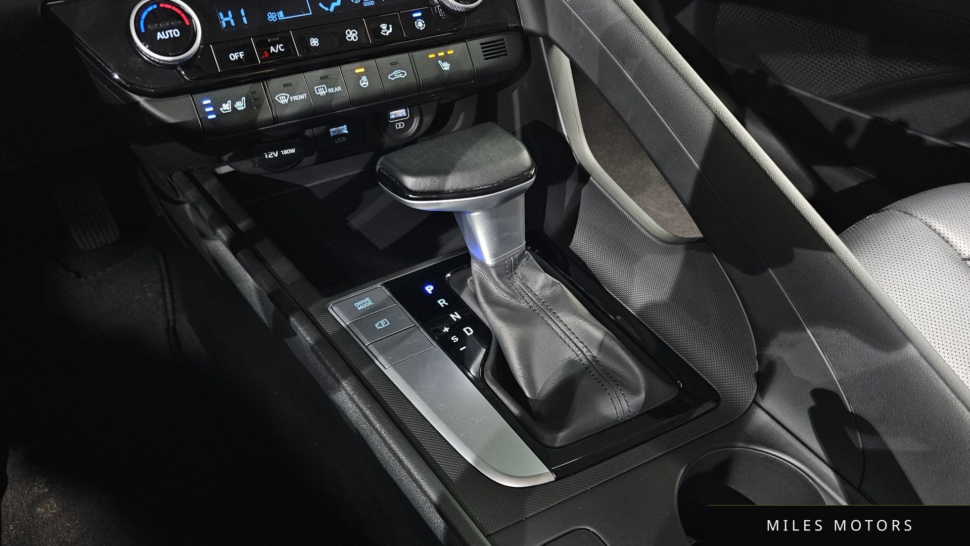Hyundai AVANTE 2021 — миниатюра 9
