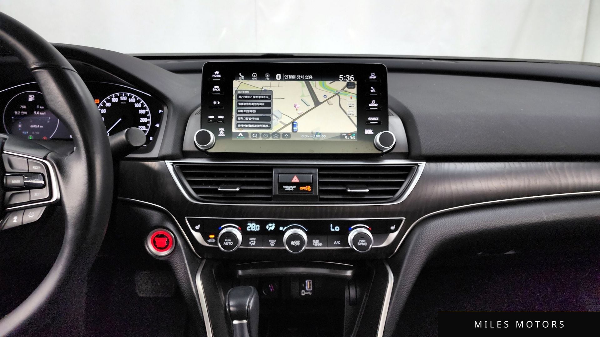 Honda Accord 2019 — миниатюра 14