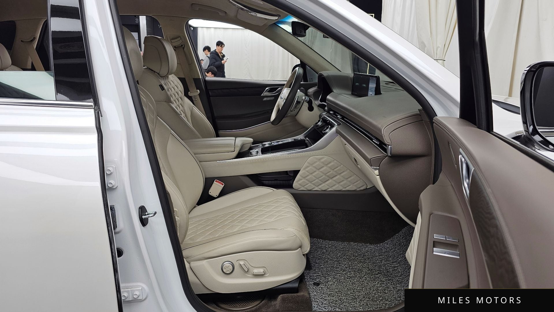 Genesis GV80 2022 — миниатюра 11