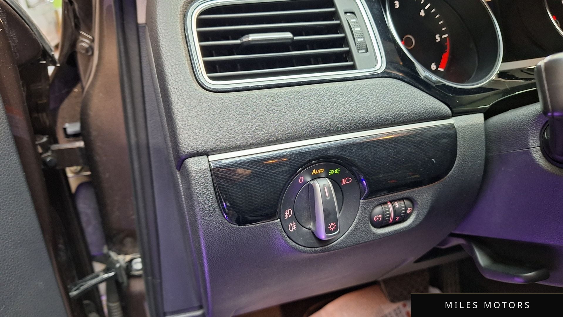 Volkswagen 제타 2015 — миниатюра 12