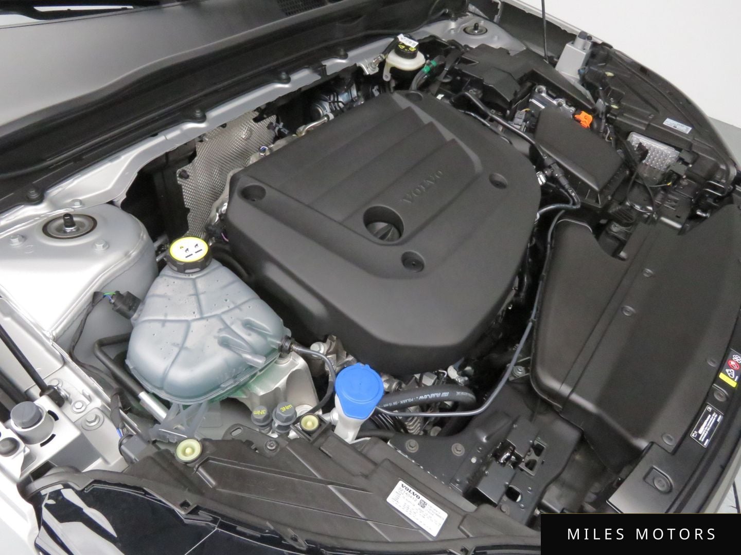 Volvo XC40 2025 — миниатюра 6