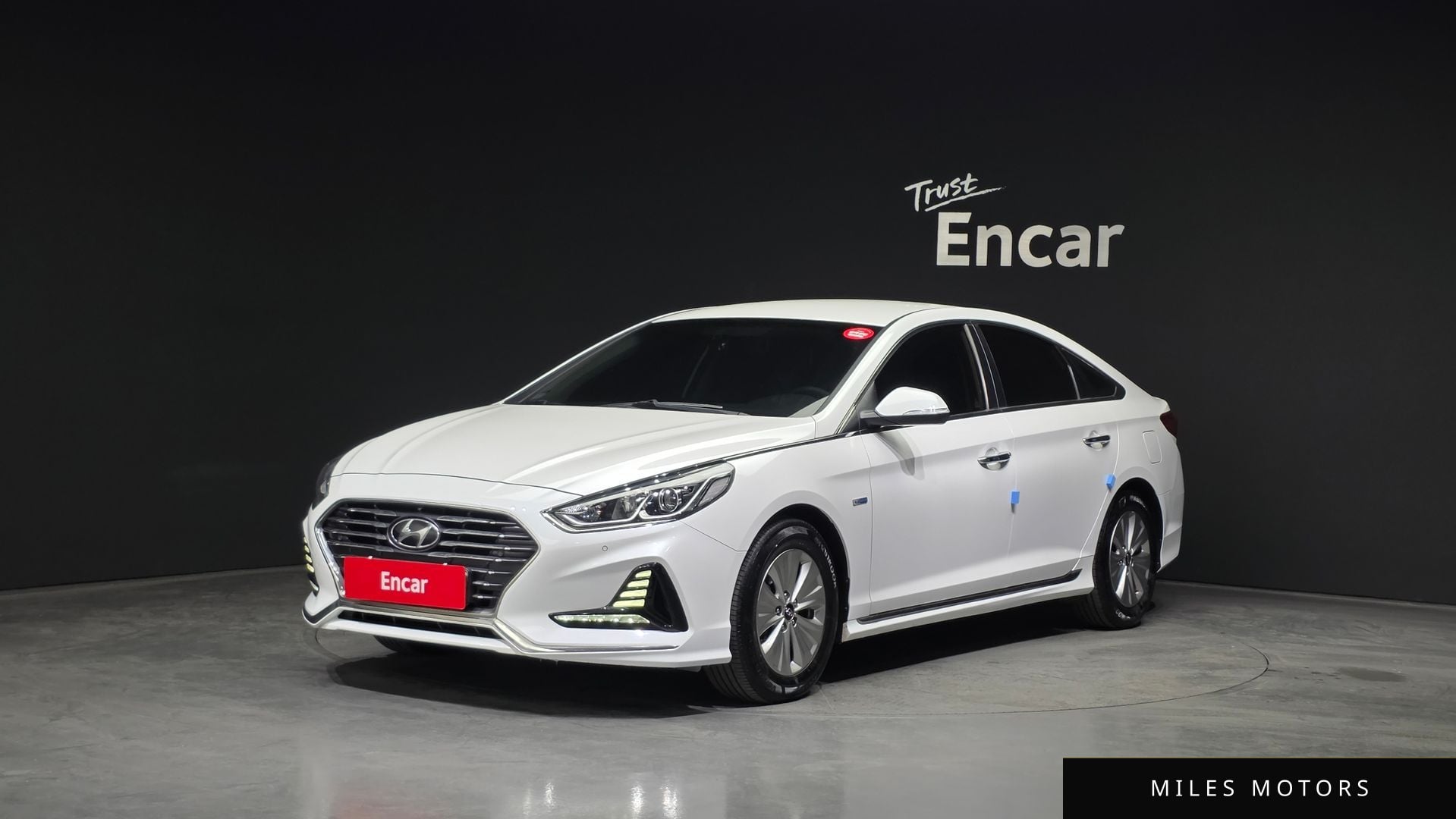 Hyundai Sonata 2018 — фото 1 из 12
