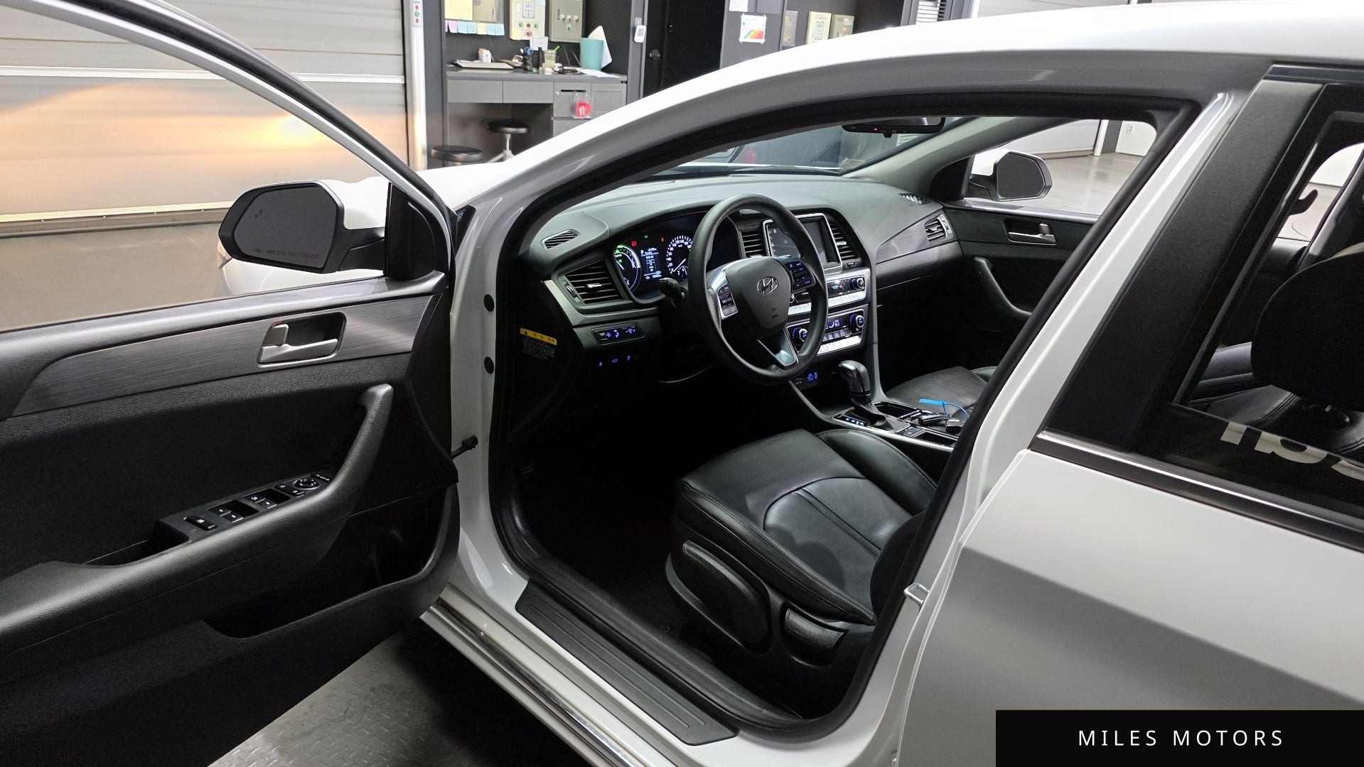 Hyundai Sonata 2018 — миниатюра 10