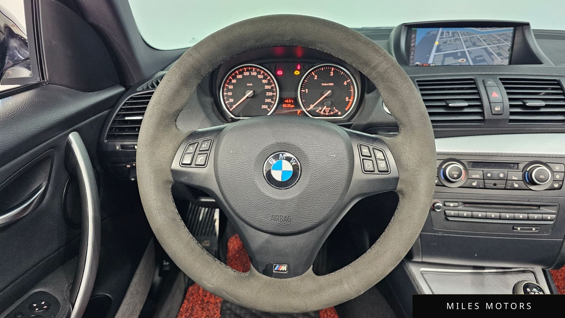 BMW 1 Series (E82) 2011 — миниатюра 13