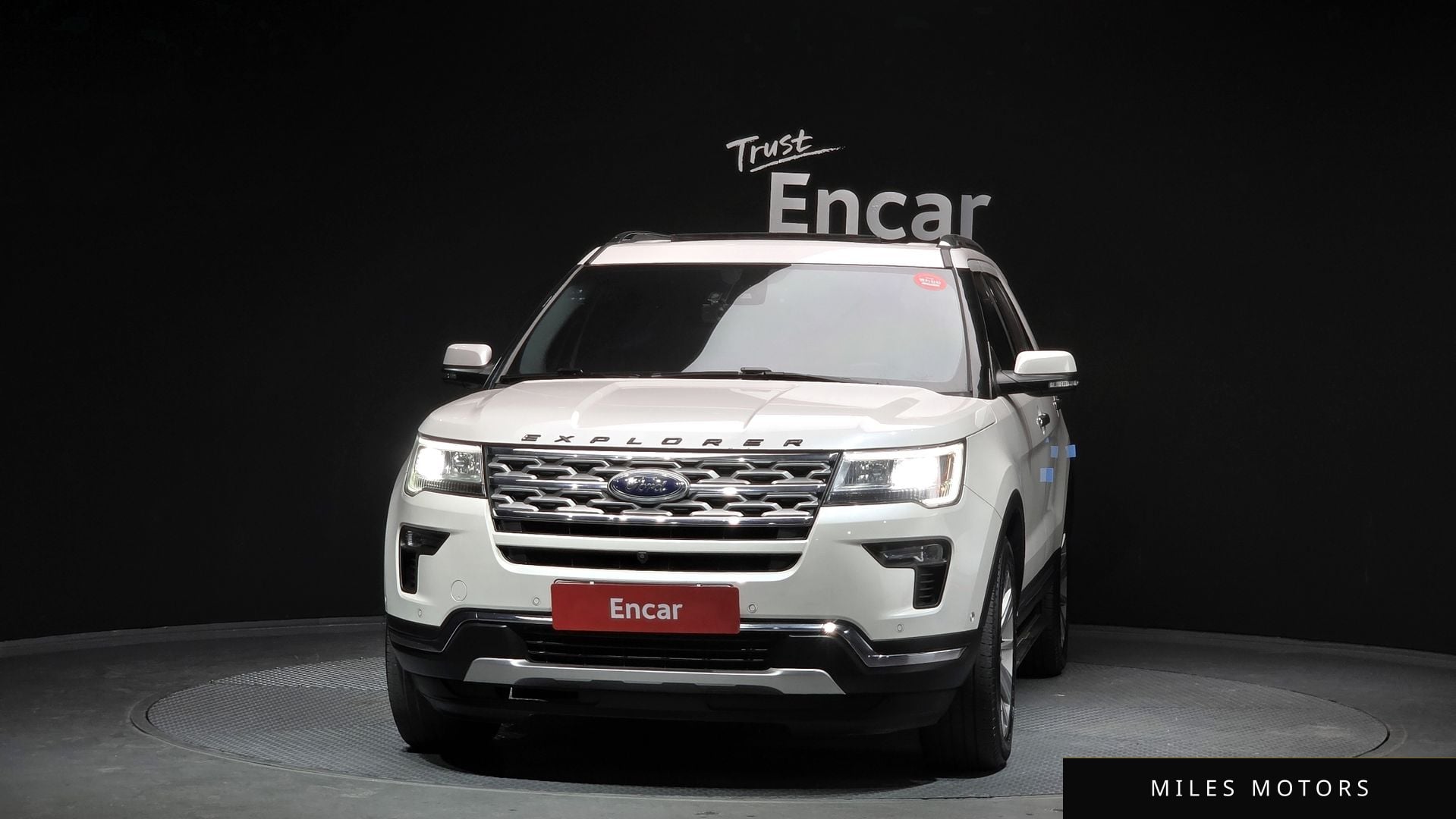 Ford Explorer 2018 — миниатюра 3