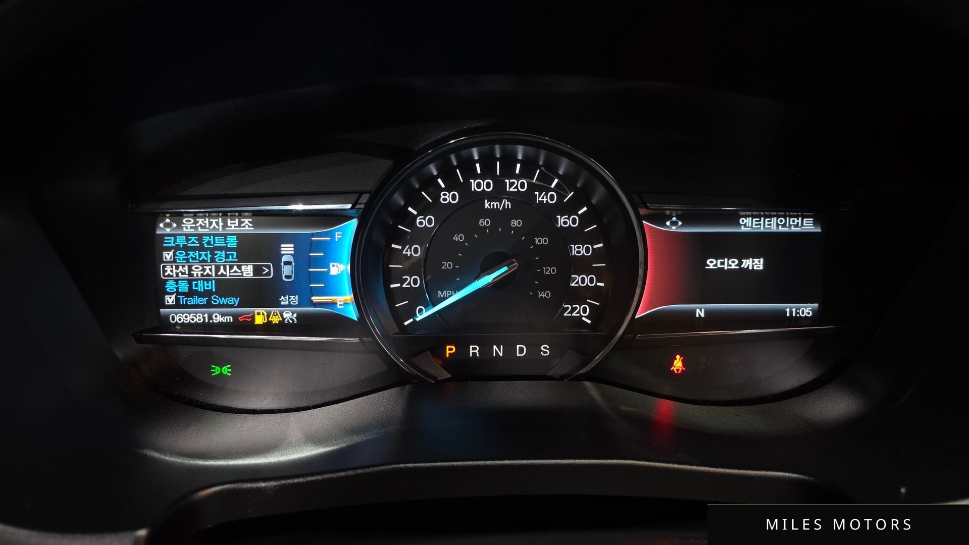 Ford Explorer 2018 — миниатюра 8