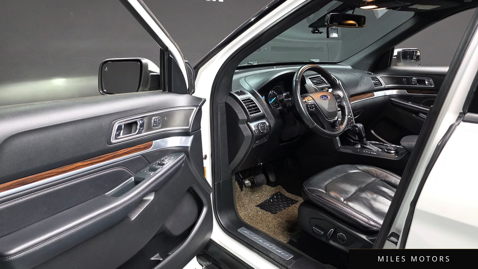Ford Explorer 2018 — миниатюра 11