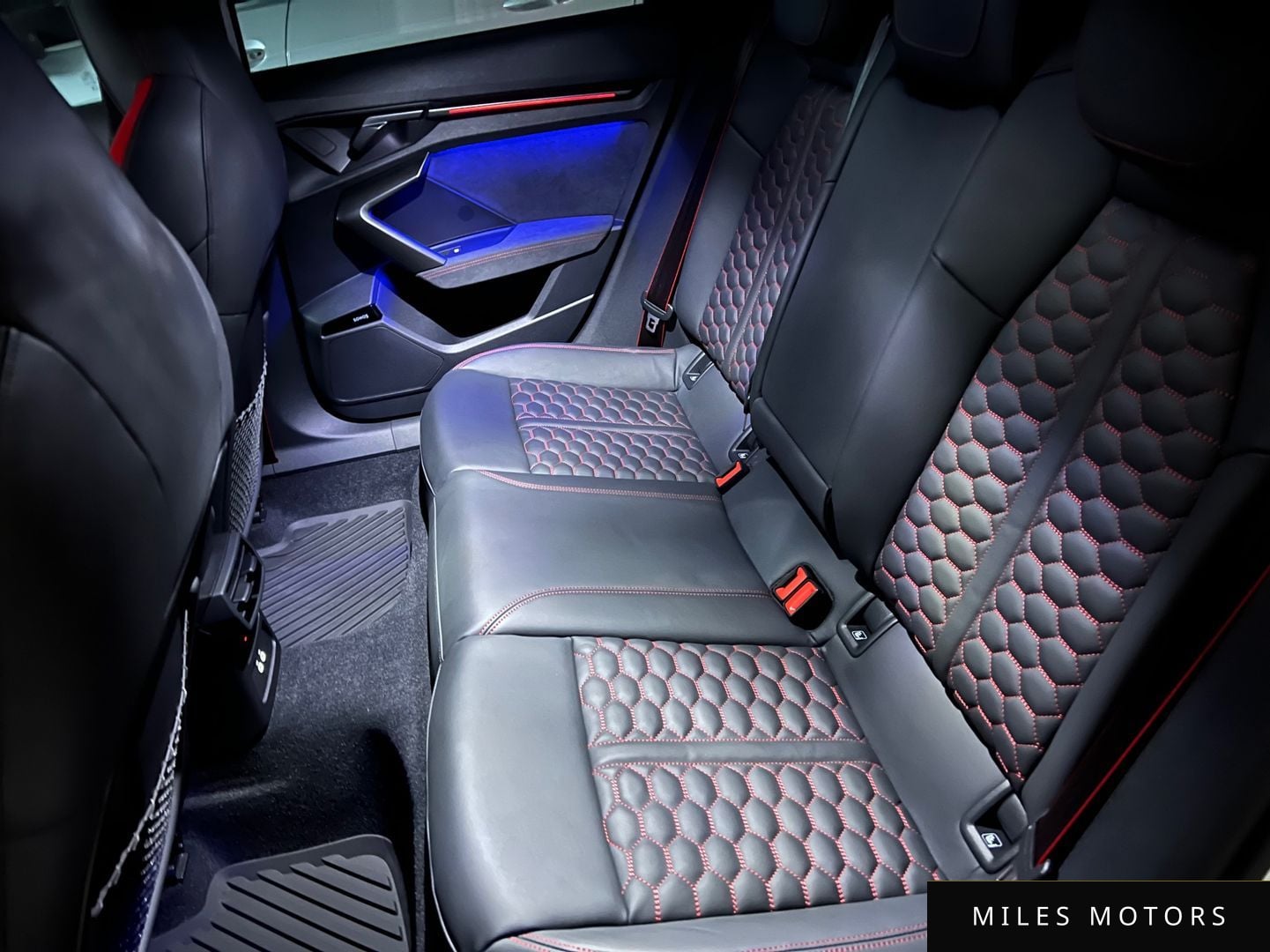 Audi RS3 (8Y) 2025 — миниатюра 13